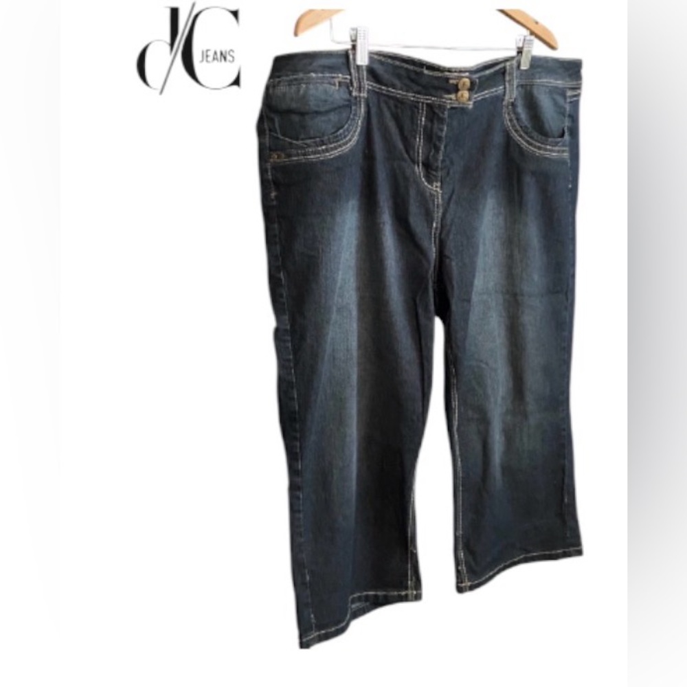 26W DC Jeans 👖 Cropped Ankle Jeans, Plus Size, Wider Leg